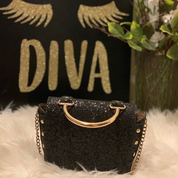 Ready to go out 💃🏽 purse - Picture 4 of 5